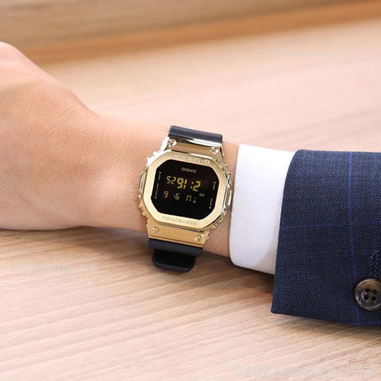 Наручные часы Casio G-Shock GM-5600G-9DR