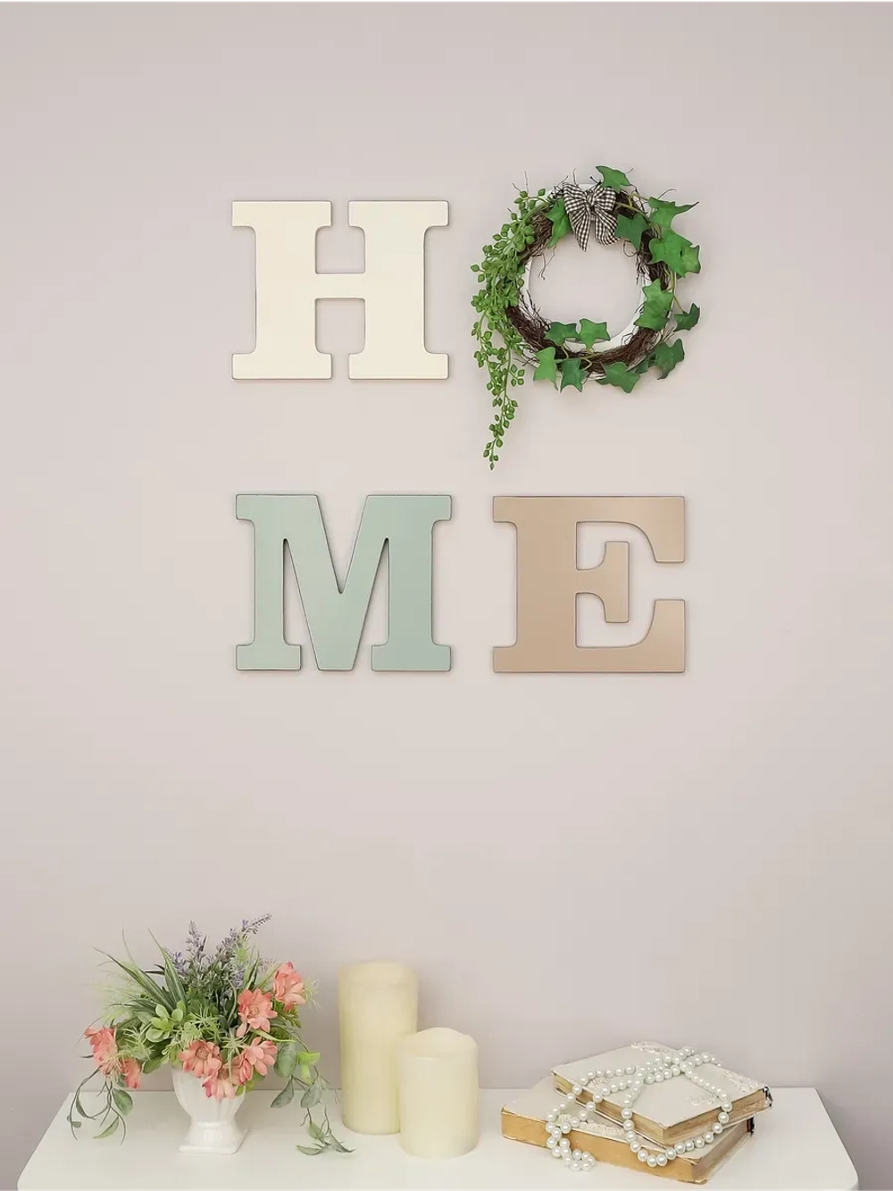 Декор на стену буквы "HOME"