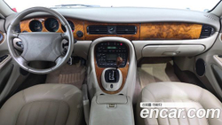 Jaguar XJ-8 4.0 — 2000