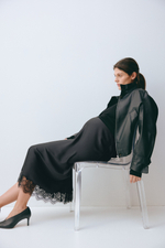 MAMA Атласная юбка с кружевной лентой - H&M