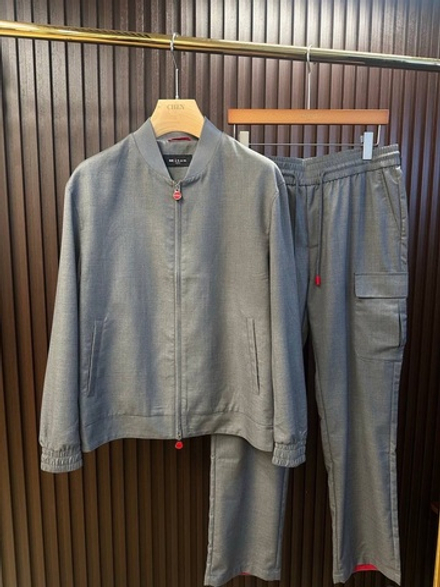 Прогулочный костюм Kiton