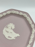 Тарелка декоративная Wedgwood лиловая