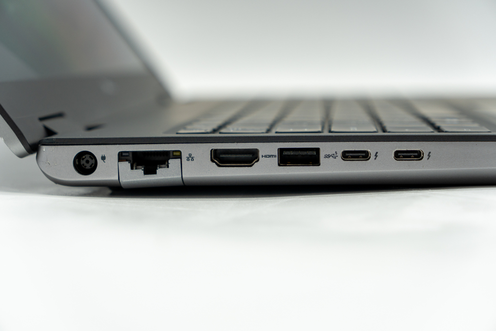 Ноутбук Dell Precision 7670 ( i9-12950HX / RTX A2000 )