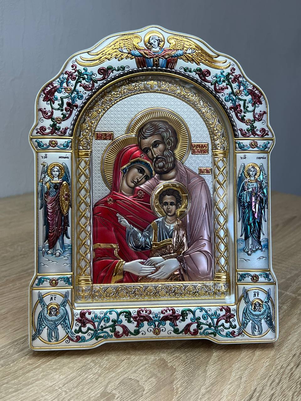 Св. Семейство, икона арочная с рамкой под стеклом, белое дерево, эмаль 167х228