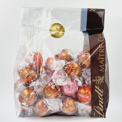 Шоколадные конфеты Lindt LINDOR ассорти 525 г (из Финляндии)
