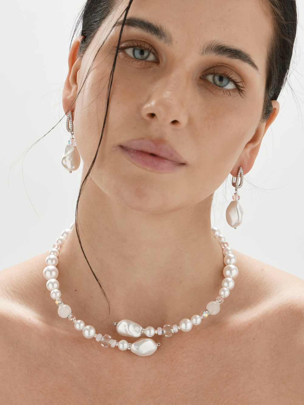 91003868 Колье Selena Pearls