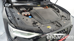 Audi e-tron 55 Quattro Sportback — 2021