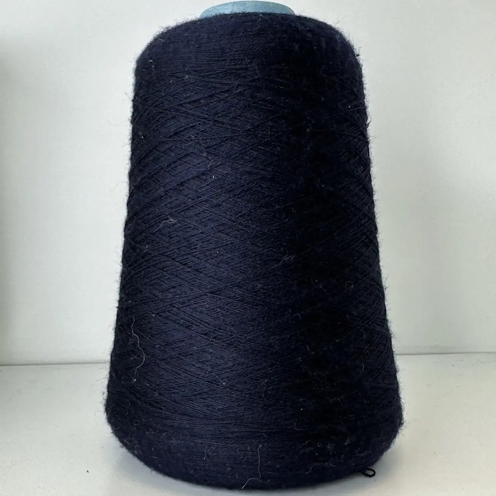 LOUVRE - CARIAGGI for Brunello Cucinelli; 90% меринос, 10% кашемир; 3000м/100гр; part. 93921; col. 102, цвет: тосканская ночь ( темно синий)