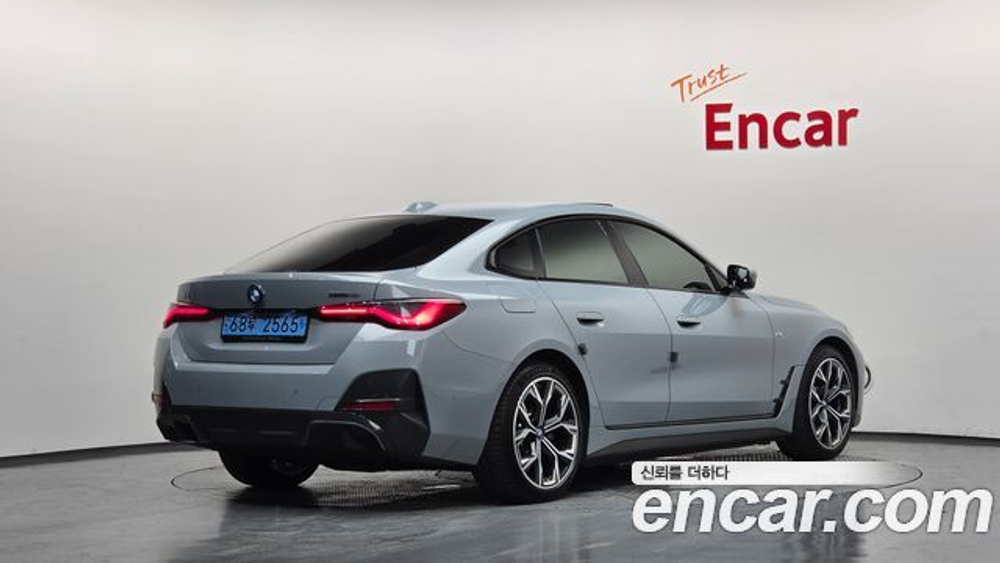 BMW i4 eDrive40 M Sports — 2022