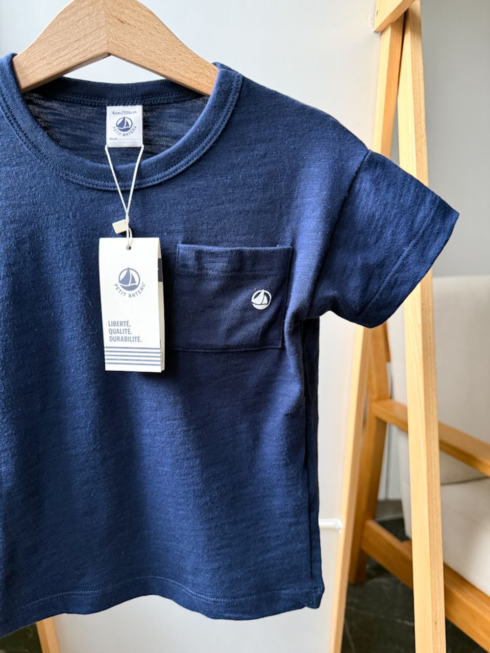 Новая хлопковая футболка Petit Bateau, 104