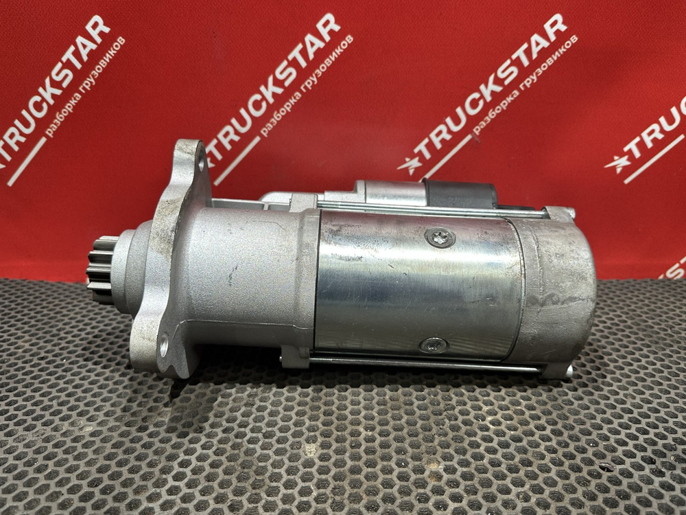 Стартер Bosch 24V / New original EU