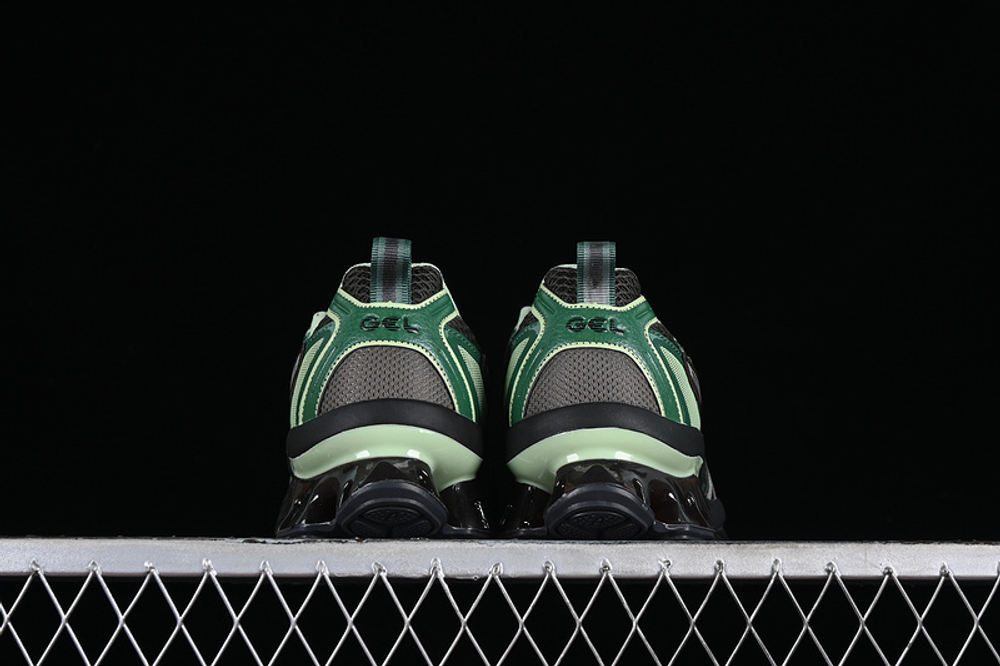 Asics Men Gel-Quantum Kinetic Dark Sepia Shamrock Green