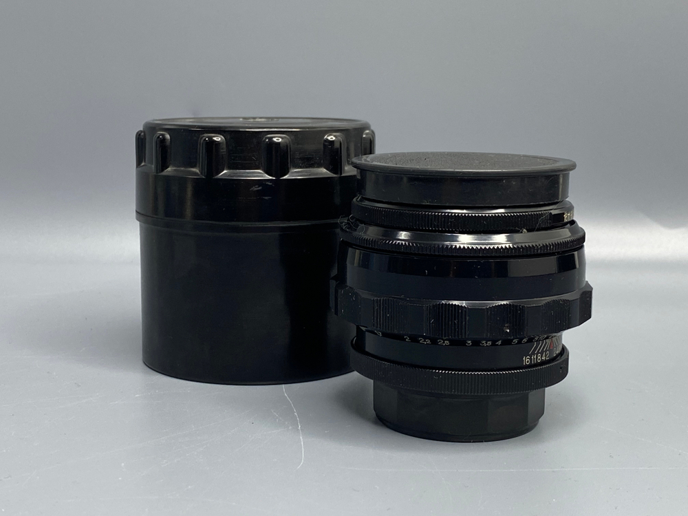 Jupiter-9 85mm f/2