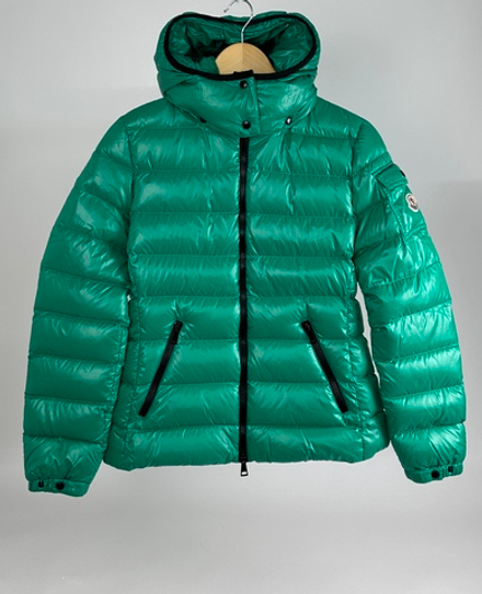 Пуховик Moncler