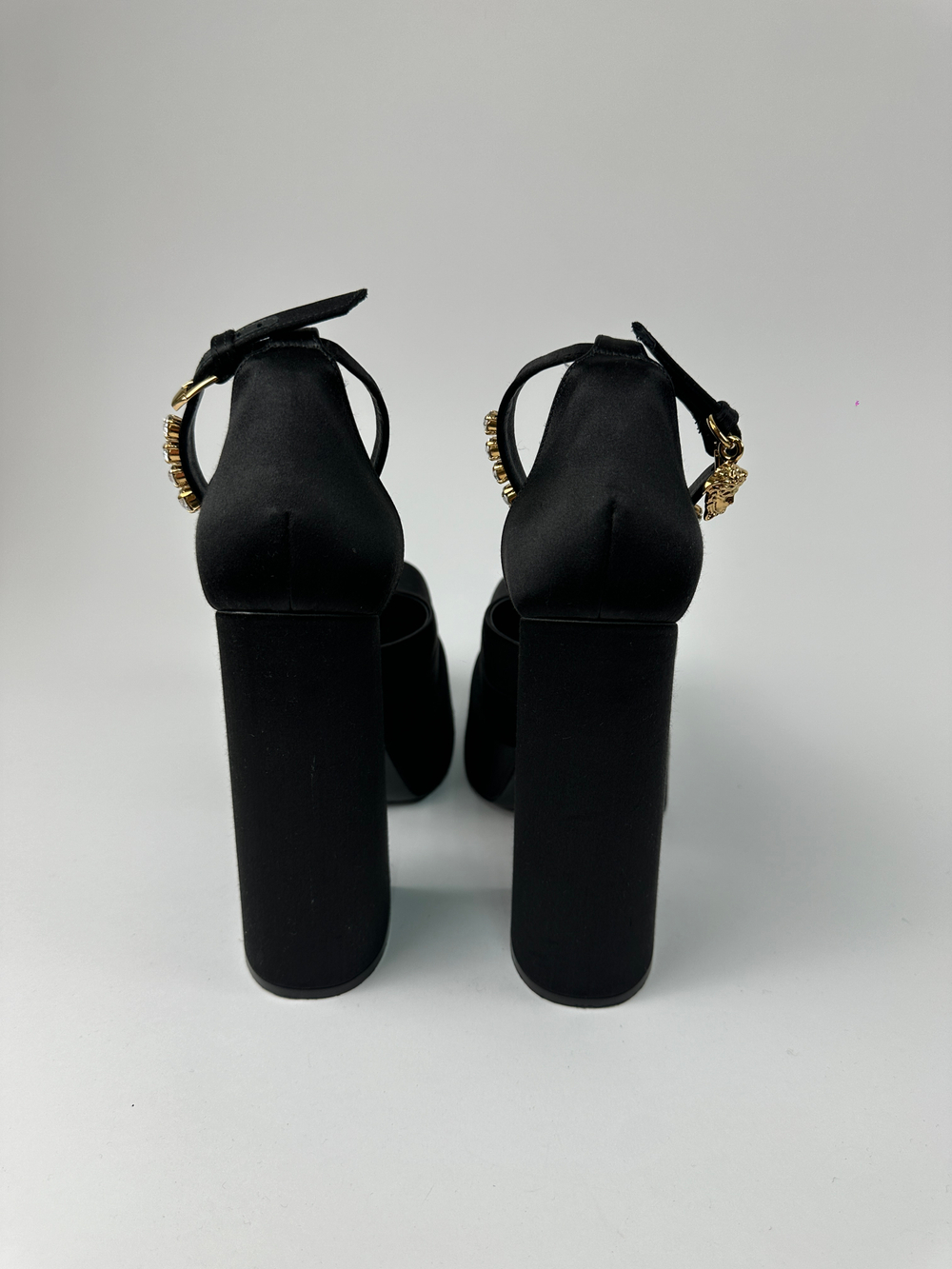 Туфли Versace