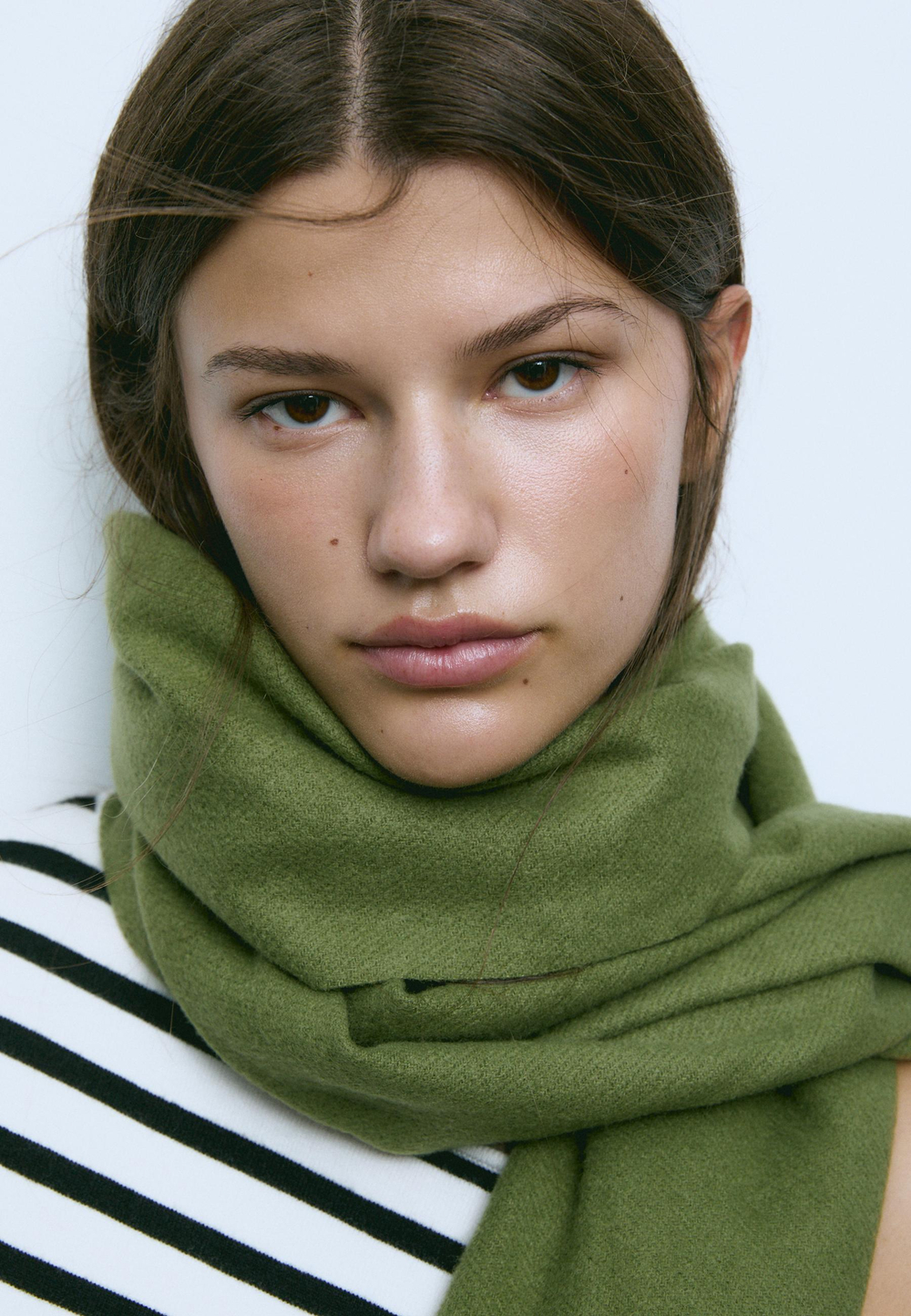 STRADIVARIUS Базовый шарф, хаки