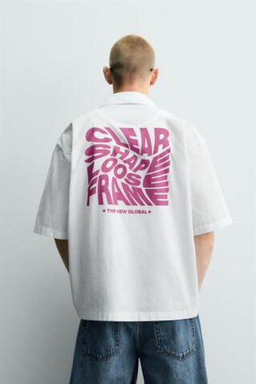 ZARА РУБАШКА BOXY FIT С ТЕКСТОВЫМ ПРИНТОМ, БЕЛЫЙ/СЕРЫЙ