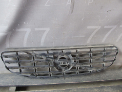 Решетка радиатора Volvo XC60 1 13-17 Б/У Оригинал 31333832