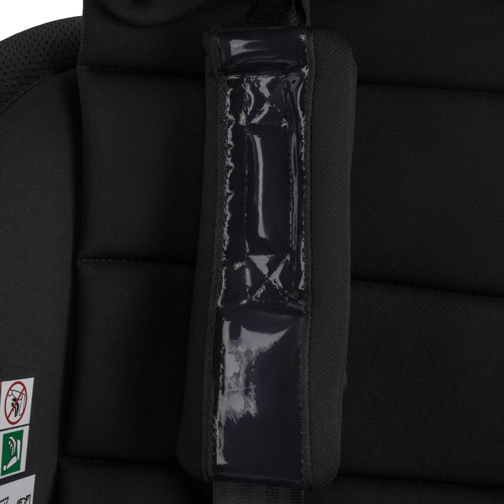Автокресло Indigo DIESEL, I-SIZE, 0+1+2+3 (40-150 см, 0-36кг) черный