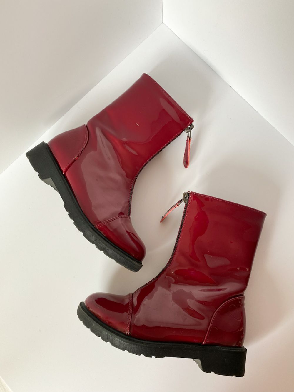 Лаковые сапоги Steve Madden, 28,5