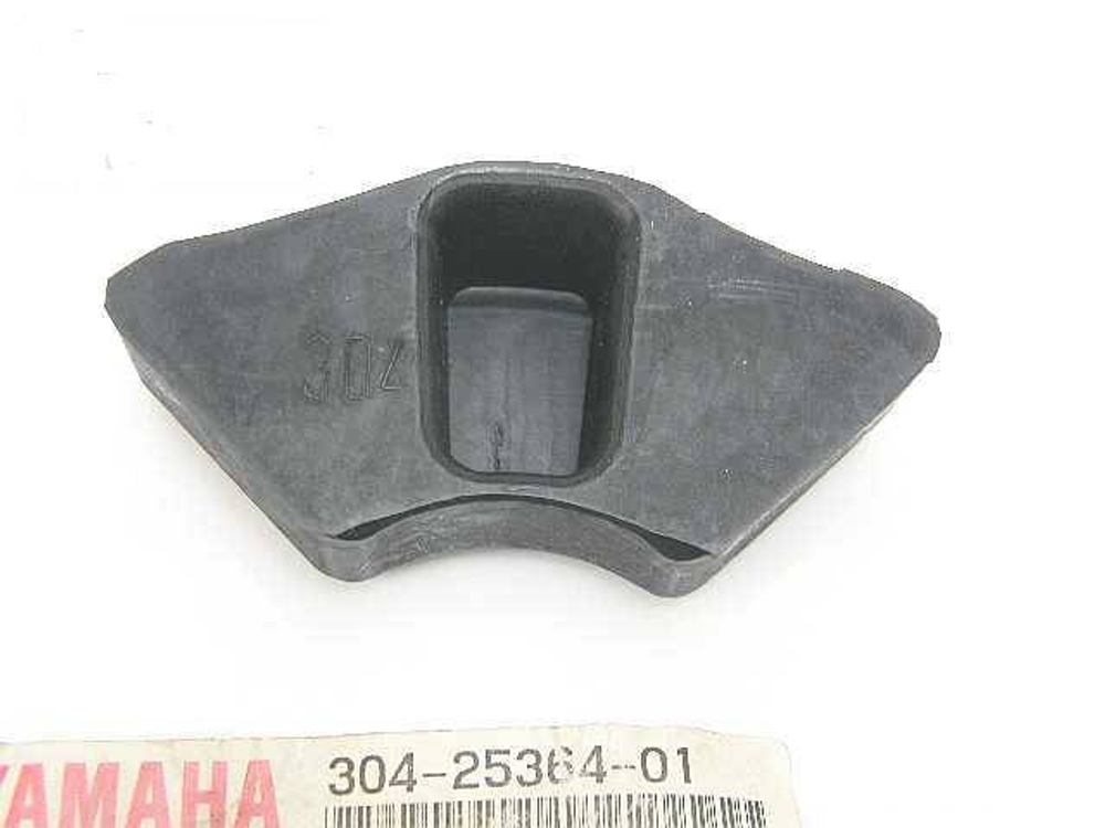 Демпфер Yamaha 304253640100
