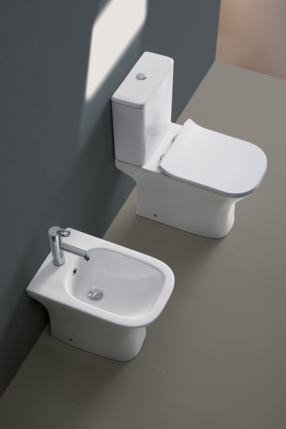 Унитаз-компакт безободковый Azario Fretta Square AZ-1215 + AZ-1216-G с крышкой-сиденьем микролифт, белый