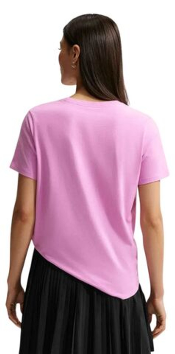 Женская теннисная футболка Nike Sportswear Club Essentials - pink/white