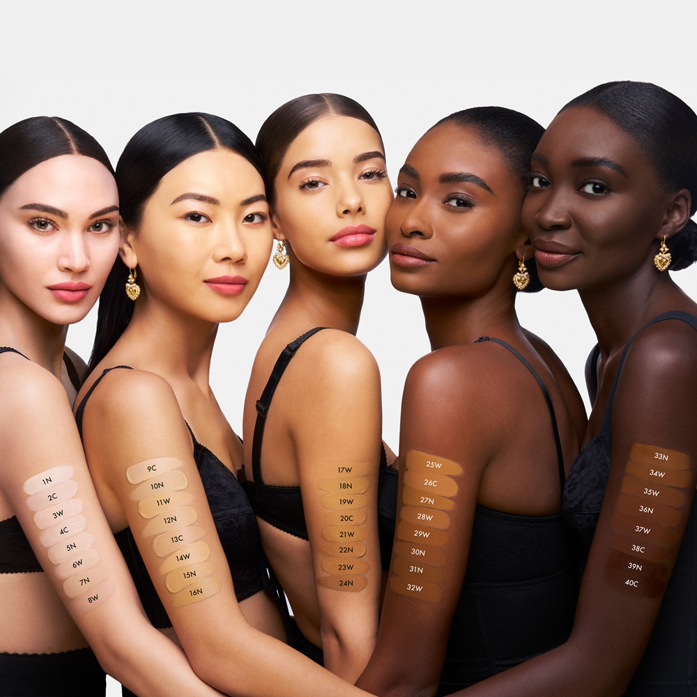 Dolce&Gabbana Flawless Everlast Foundation - Интенсивно маскирующий флюид с длительным действием SPF 20. оттенок 30N Medium Deep, 27 ml