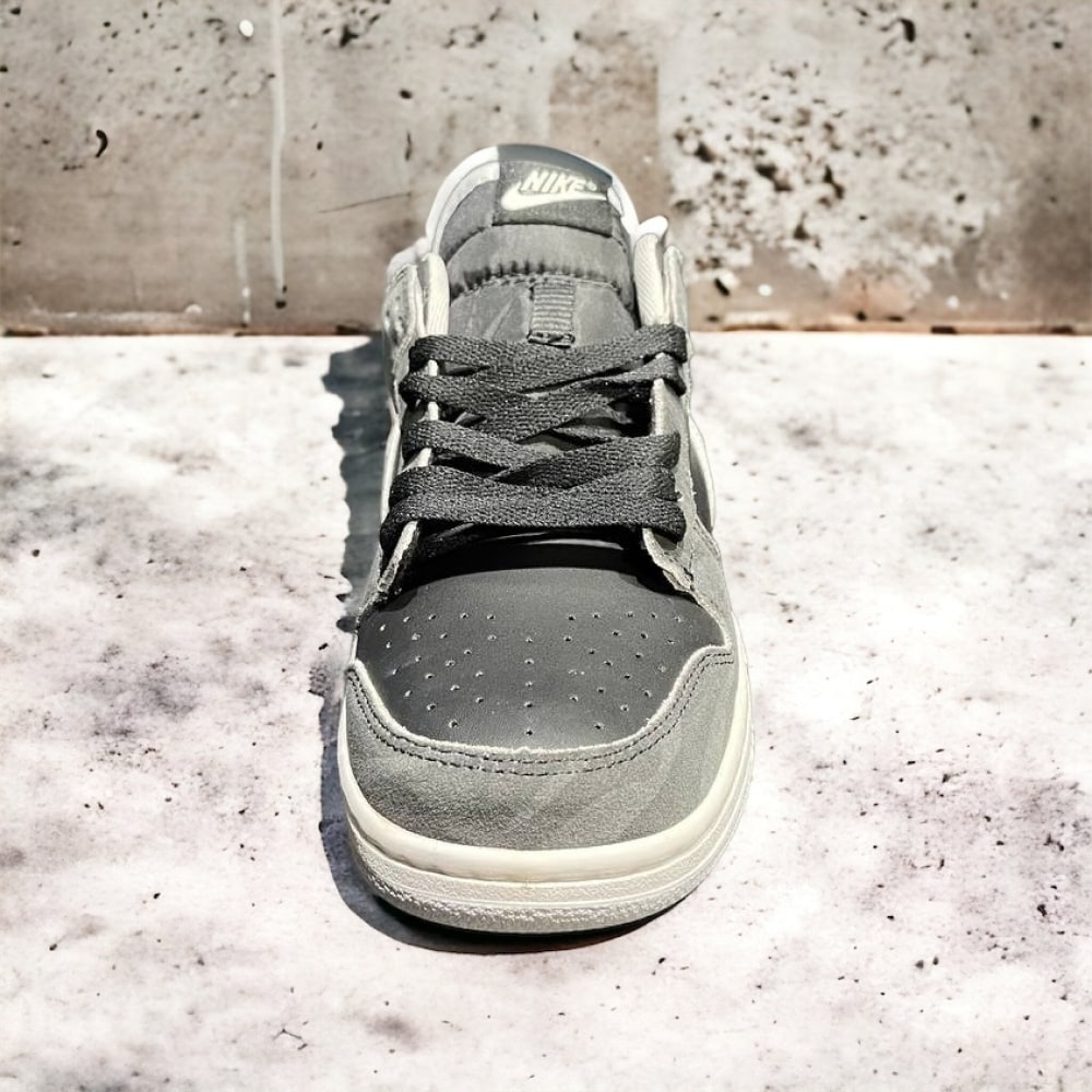 Nike SB Dunk Low • Black Zebra
