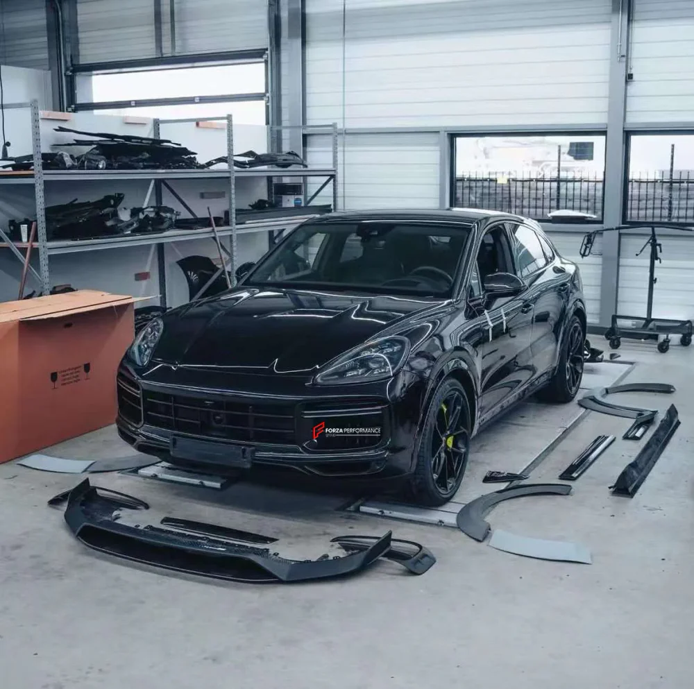 Широкий карбоновый обвес для PORSCHE CAYENNE III 9YO 2018+