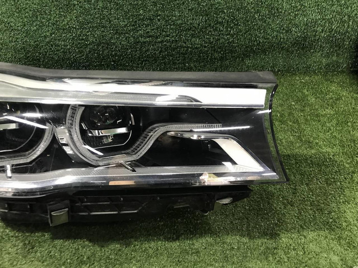 Фара правая BMW 7er G11 G12 (2015-2019) Adaptive LED