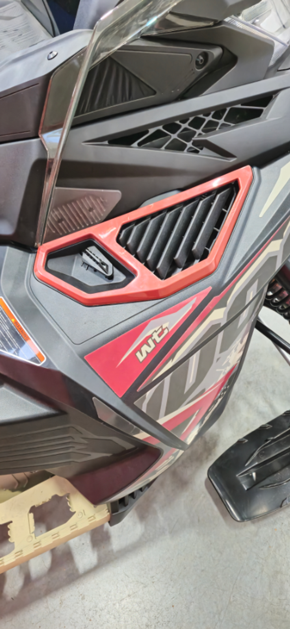 Снегоход AODES Snowcross 1000 SWT 600mm LCD 10.25
