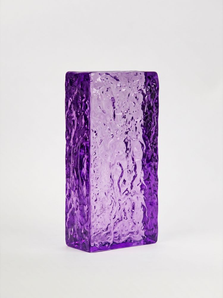 Стеклянный кирпич Glassio Айс фиолетовый 20x10x5 см