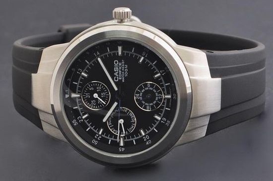 Наручные часы Casio Edifice EF-305-1AVDR