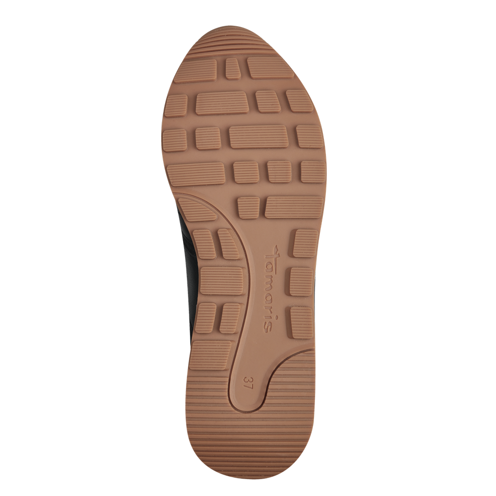 Кроссовки Tamaris