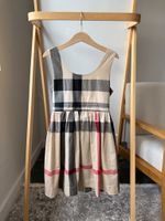 Хлопковое платье Burberry, 128