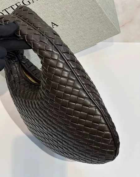 Сумка Bottega Veneta "Veneta"