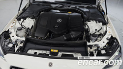 Mercedes-Benz C-Class C300 4MATIC Avantgarde — 2024