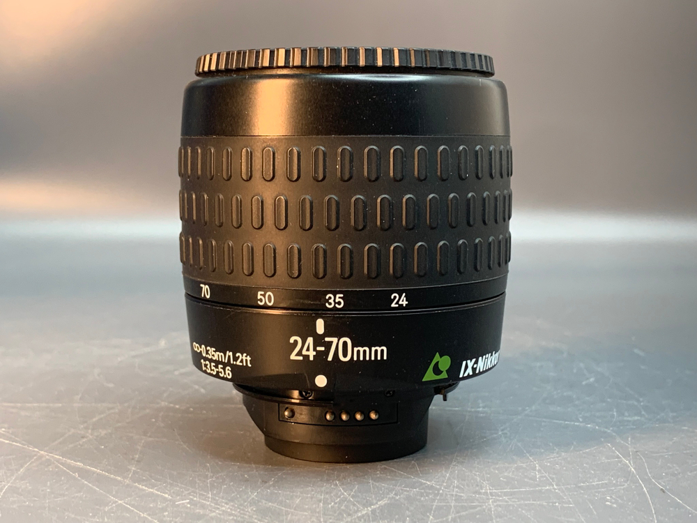Nikon Pronea 600i Кit 24-70mm