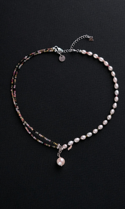 Колье Сотуар "Memo Flow" из турмалина цветного с жемчугом