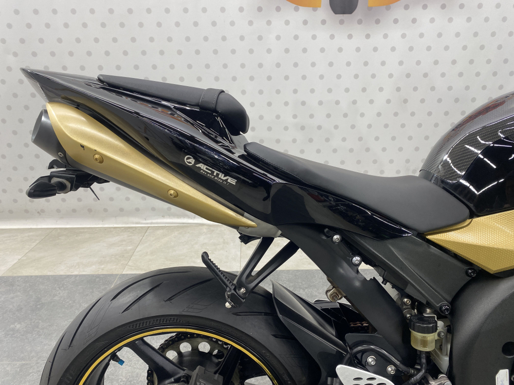 Yamaha YZF-R1 2005