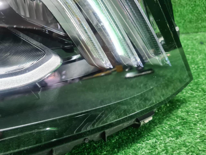 Фара правая Mercedes S W222 (2017-2020) Multibeam LED