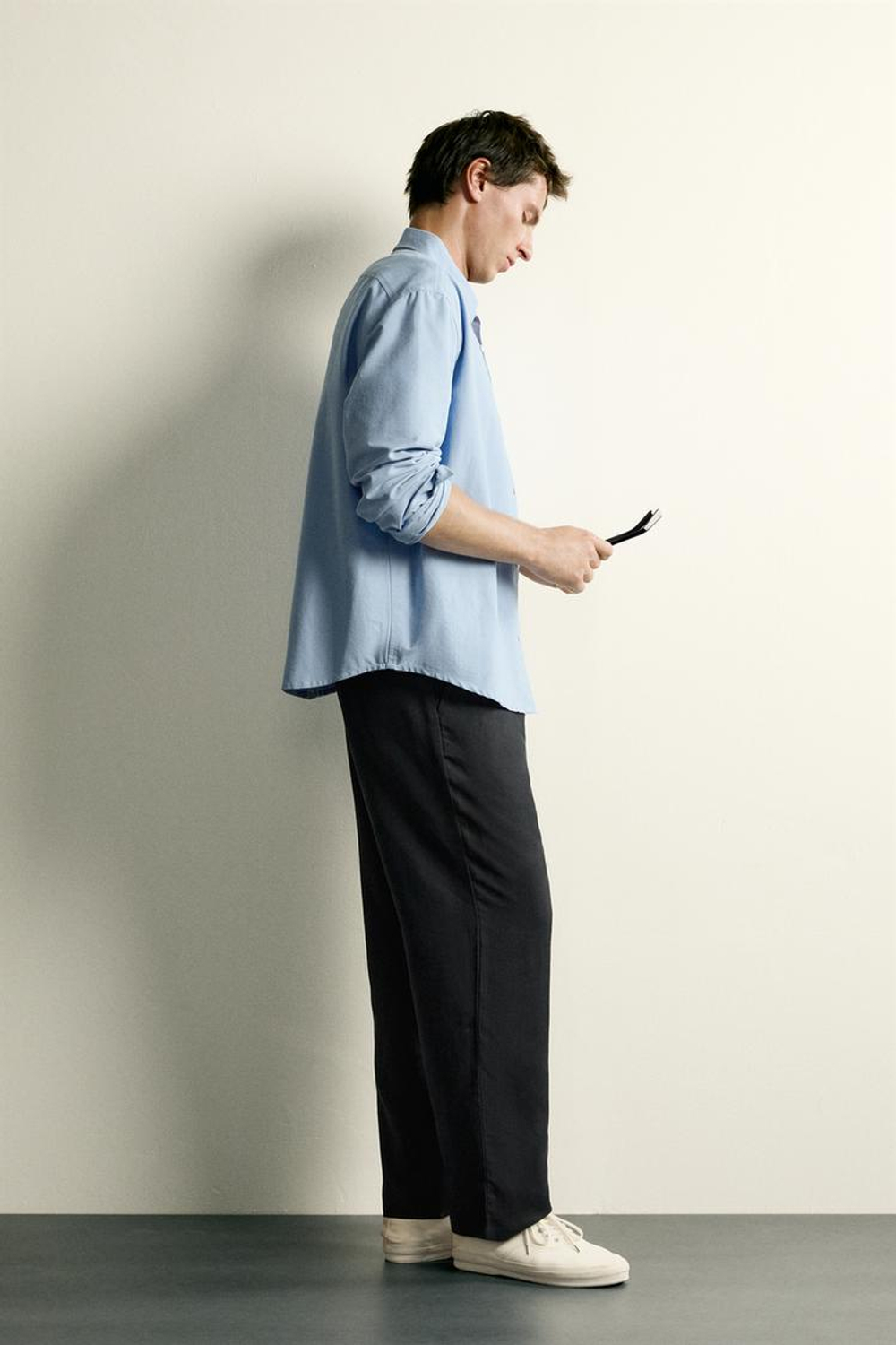 ZARA БРЮКИ REGULAR FIT ИЗ 100% ЛИОЦЕЛЛА, ЧЕРНЫЙ