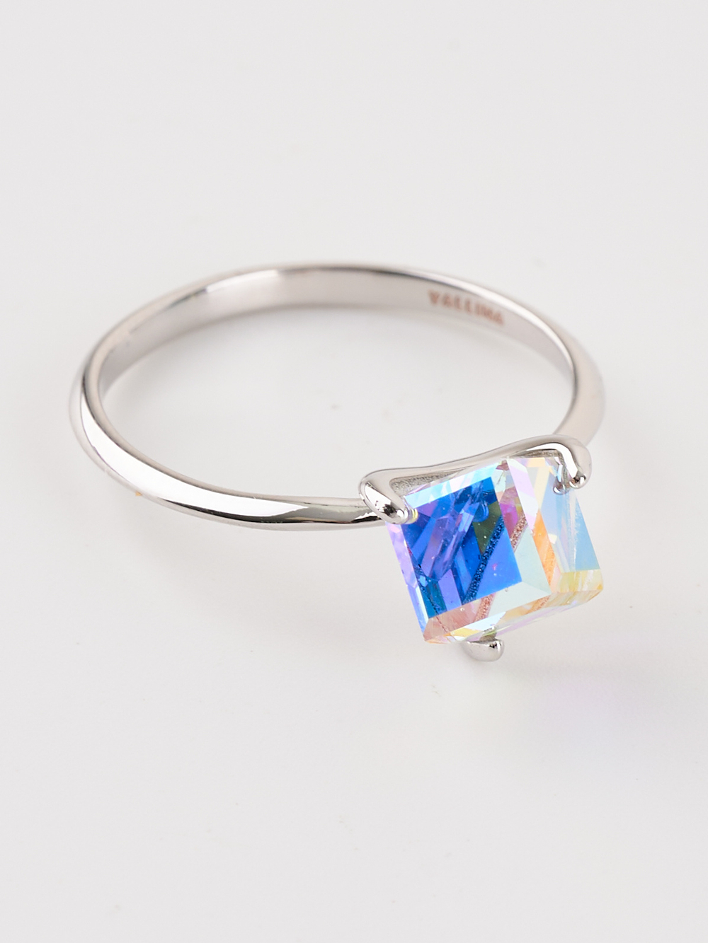 Кольцо Миражи тонкое с кристаллом-хамелеоном Swarovski