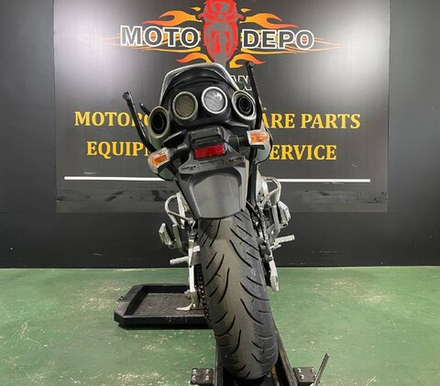 Suzuki GSR400 2008