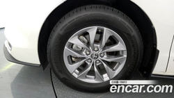 Toyota Sienna 2.5 Hybrid AWD — 2021