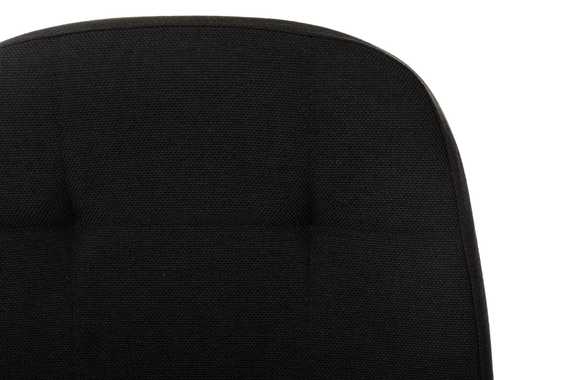 Кресло руководителя Бюрократ CH 002 Fabric черный 3C11 крестов. пластик