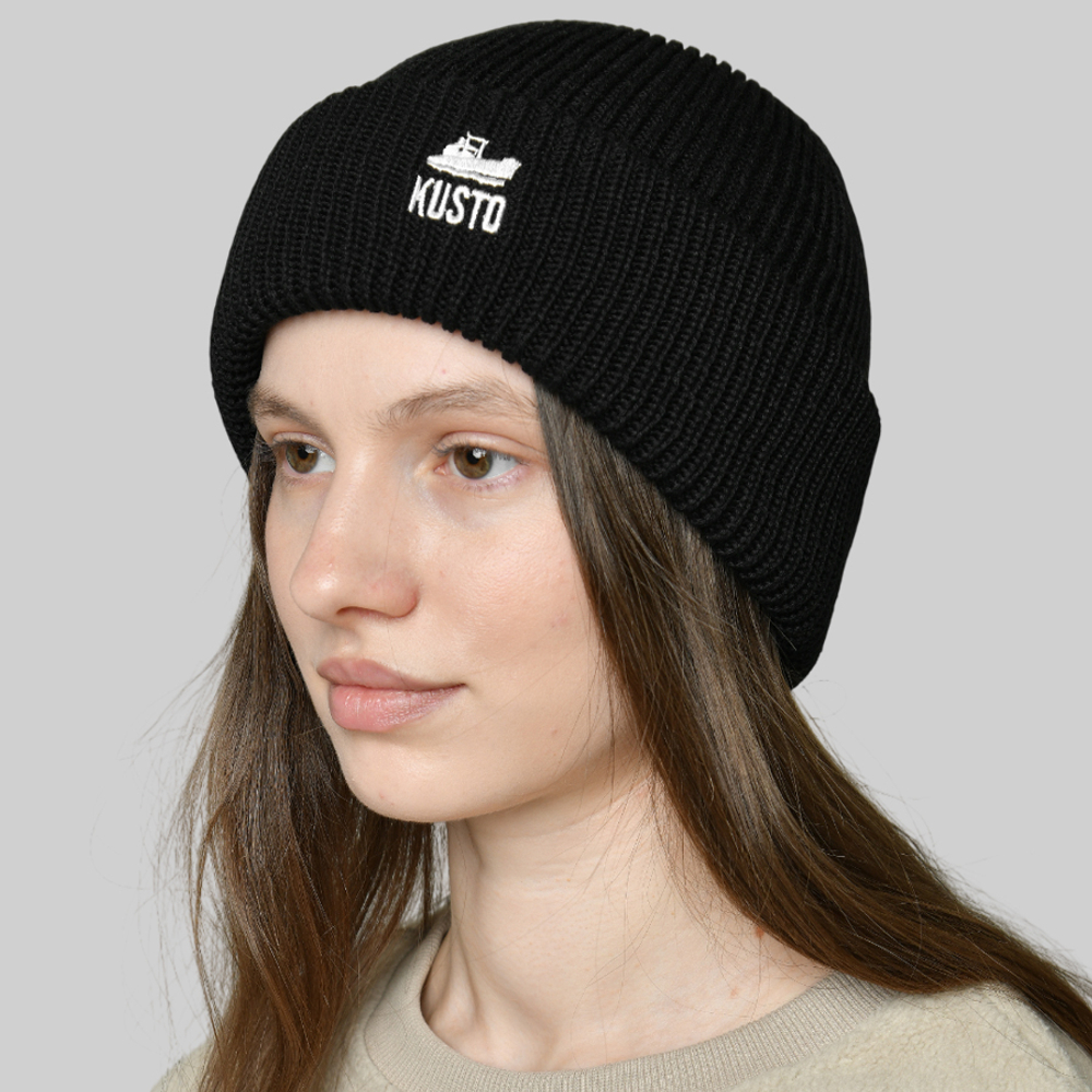 Pin Black