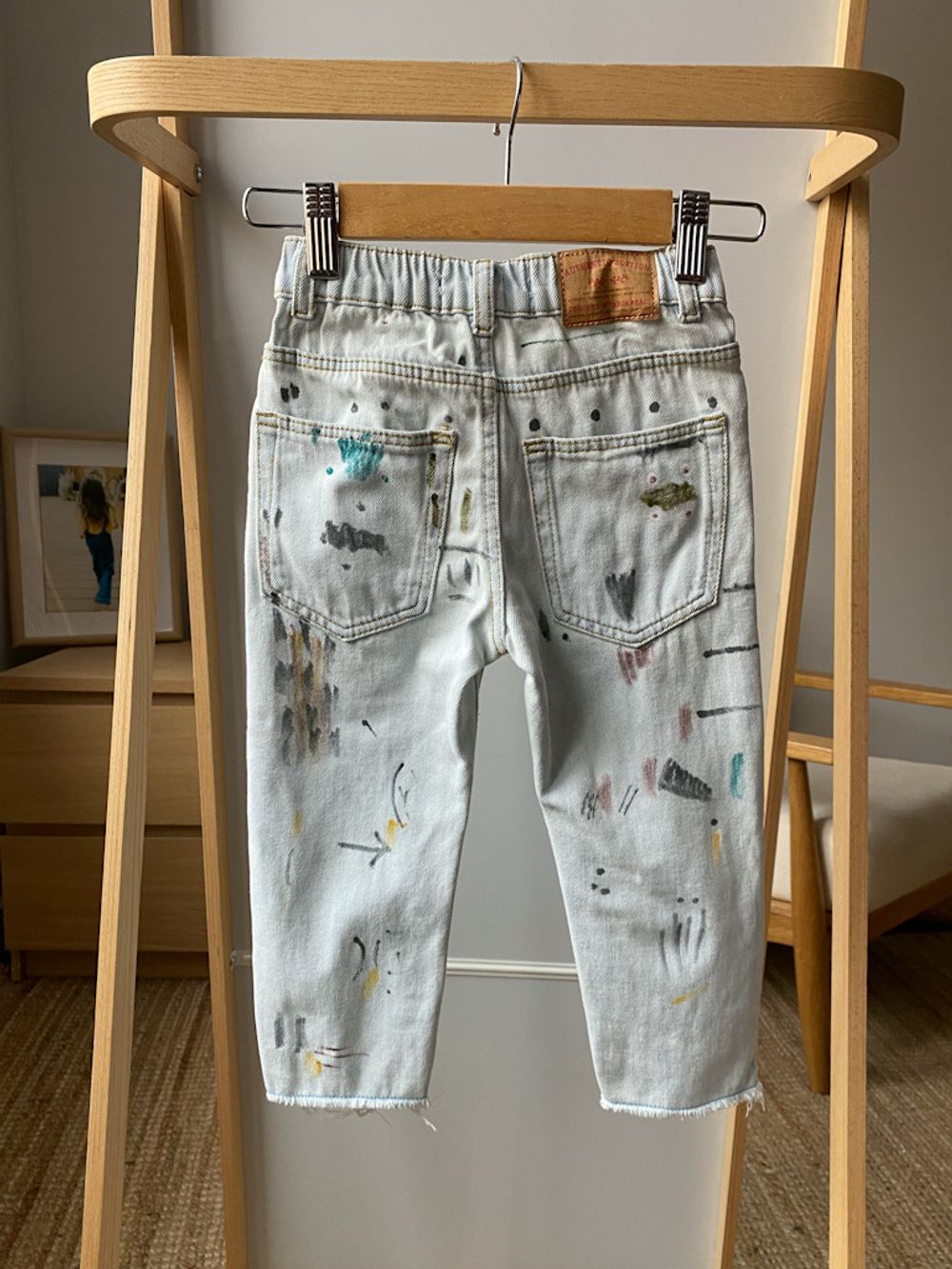 Джинсы Zara