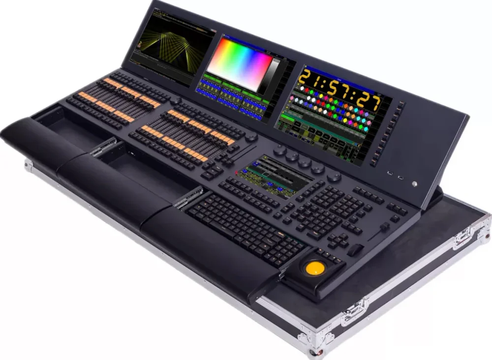 MA2 Full Size — профессиональный пульт управления светом, PC-версия